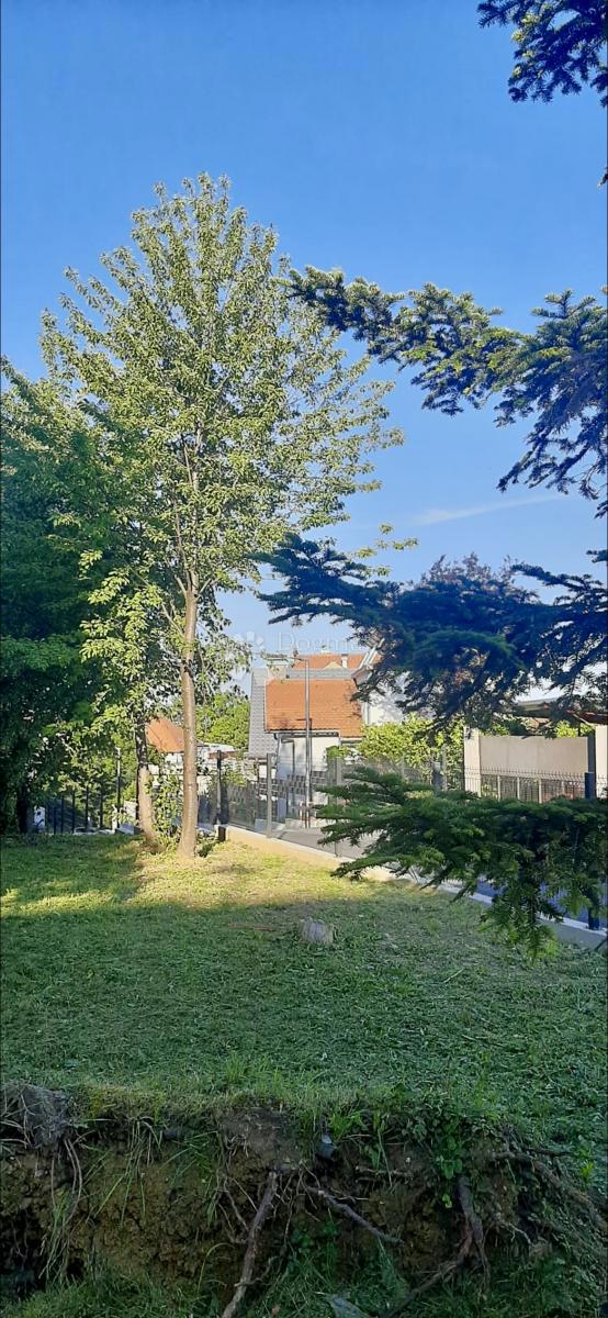 Hiša Pantovčak, Gornji Grad - Medveščak, 180m2