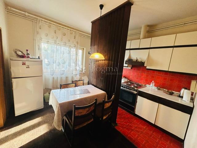 Stanovanje Krimeja, Rijeka, 104,93m2