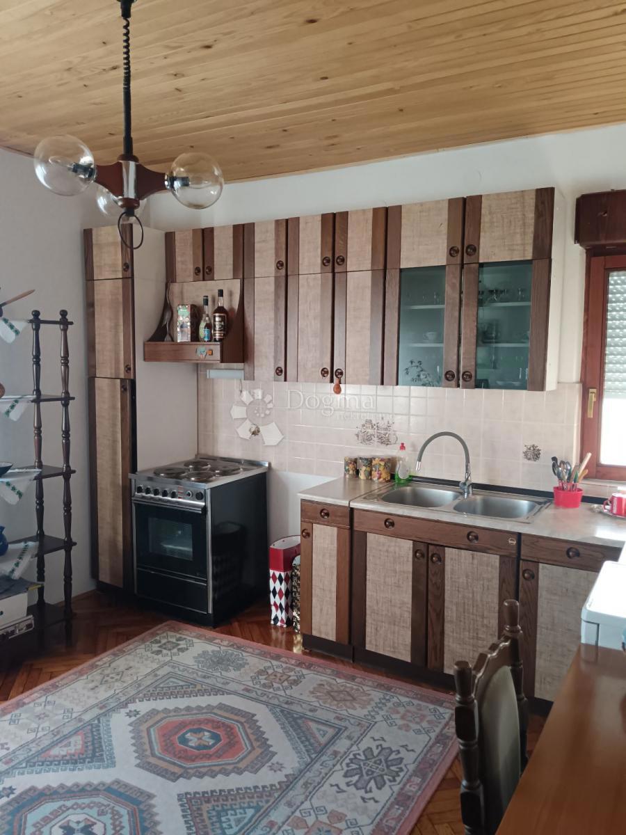 Hiša Đakovo, 220m2