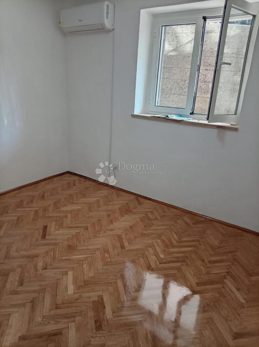 Stanovanje Bakar, 70,58m2