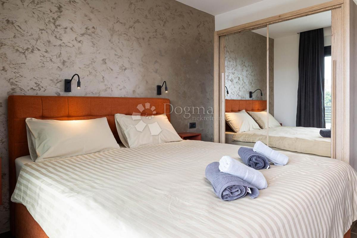 Hiša Novi Vinodolski, 300m2