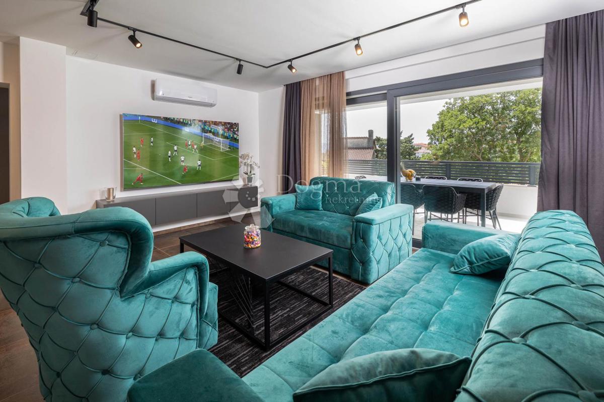 Hiša Novi Vinodolski, 300m2