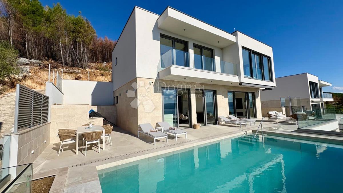 Hiša Jesenice, Dugi Rat, 355m2