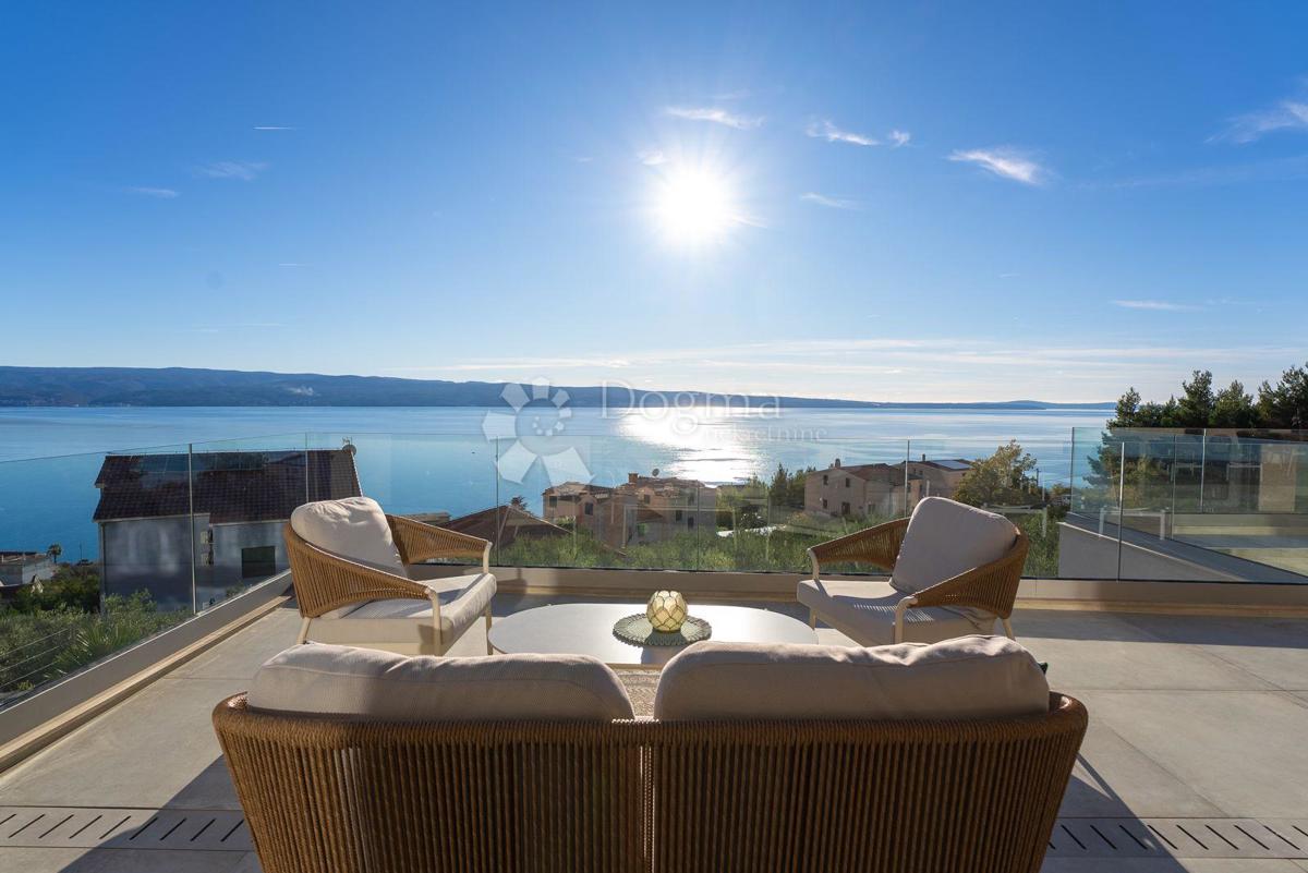 Hiša Jesenice, Dugi Rat, 355m2