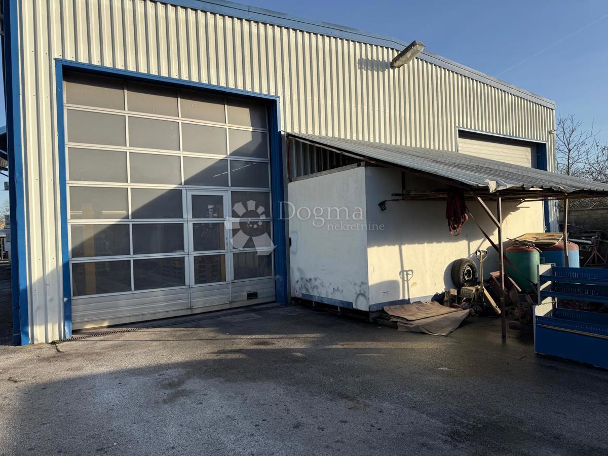 Poslovni prostor Biškupec, Varaždin, 2.000m2