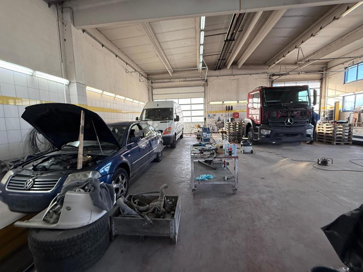 Poslovni prostor Biškupec, Varaždin, 2.000m2