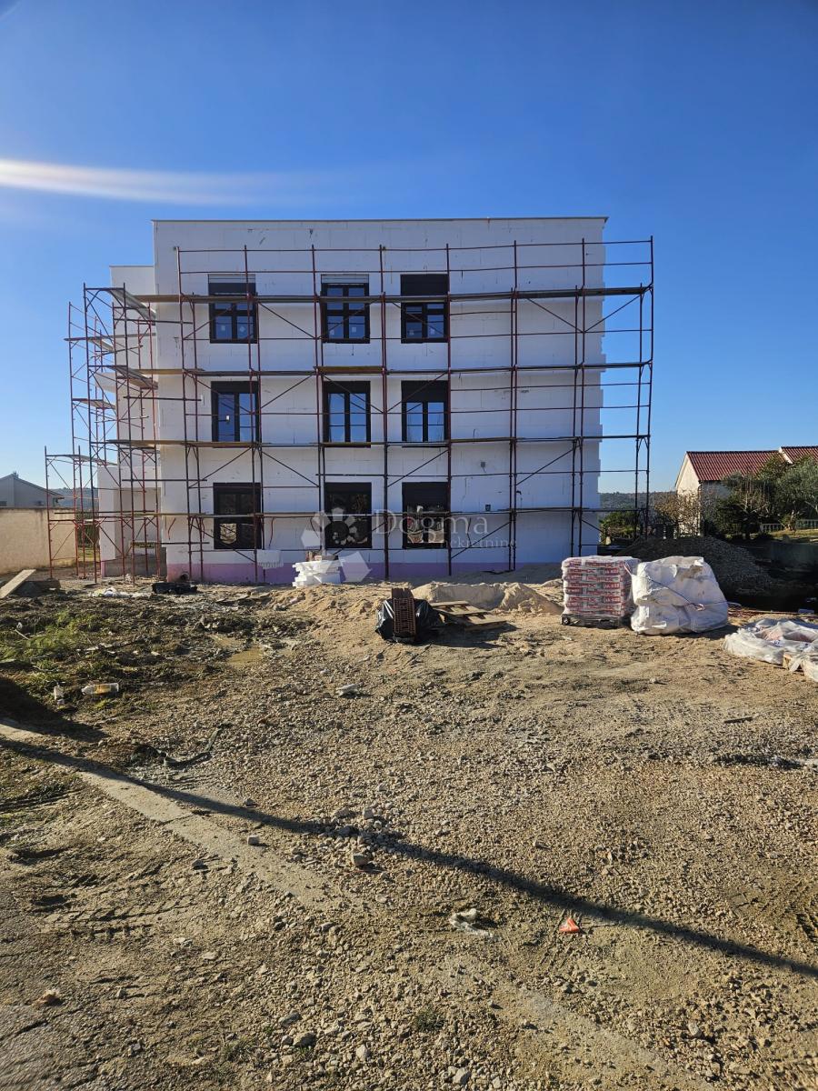 Apartma Ljubač, Ražanac, 102,17m2