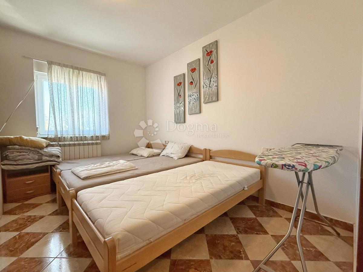 PRILOŽNOST, ENOSOBNO STANOVANJE V ROVINJU - samo v Dogmi