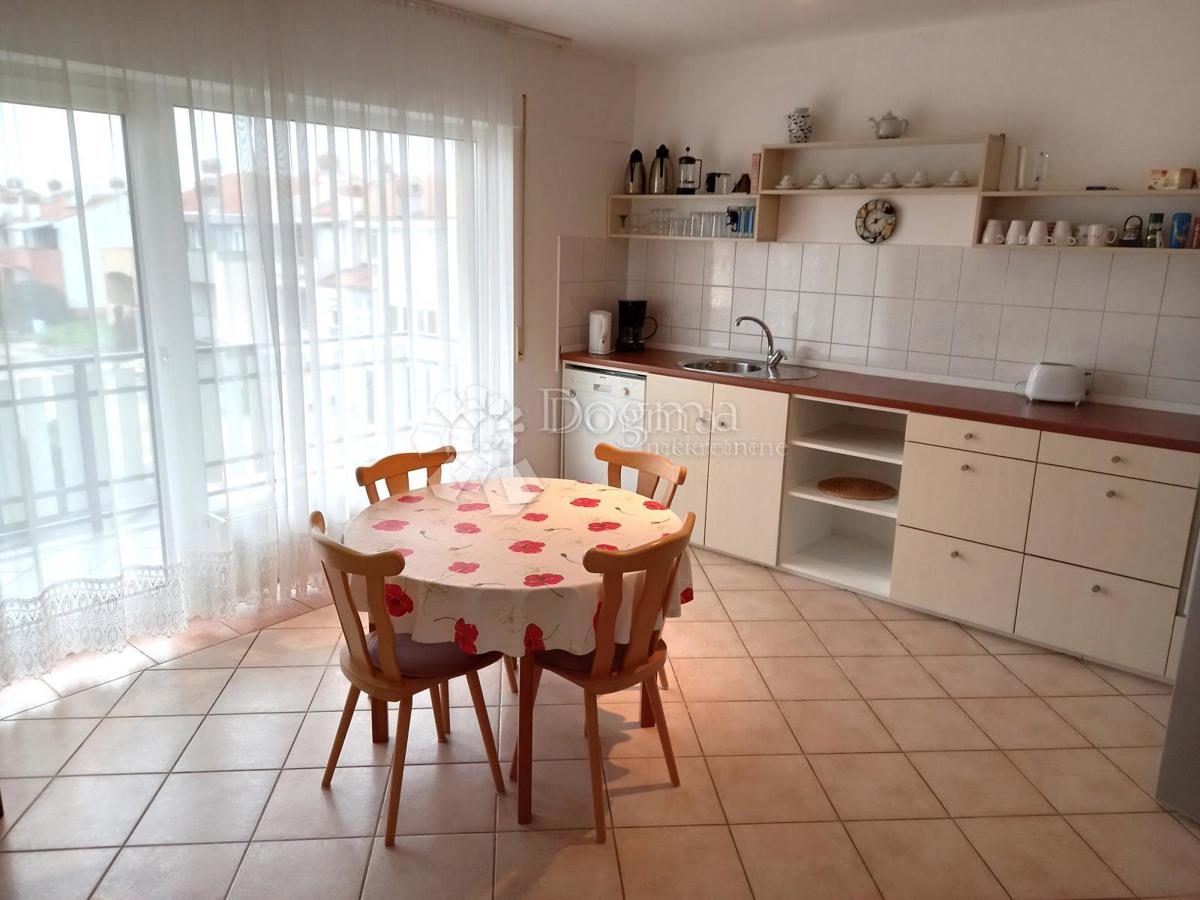 Istra-Umag, apartma s teraso in pogledom na morje