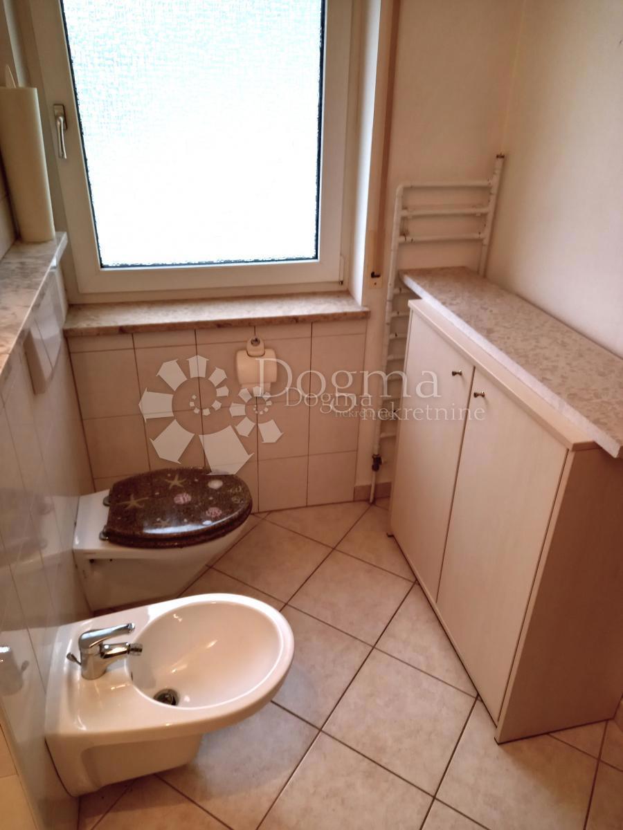 Istra-Umag, apartma s teraso in pogledom na morje