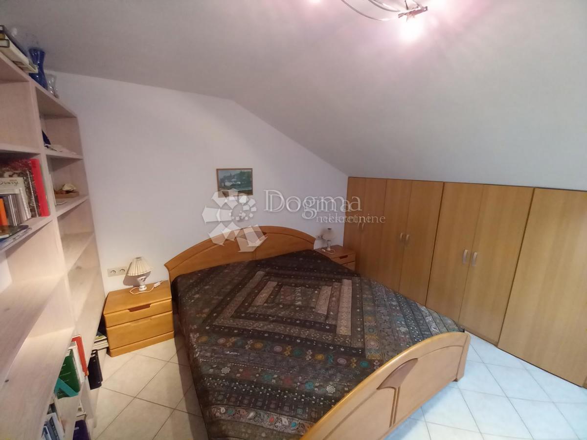 Istra-Umag, apartma s teraso in pogledom na morje