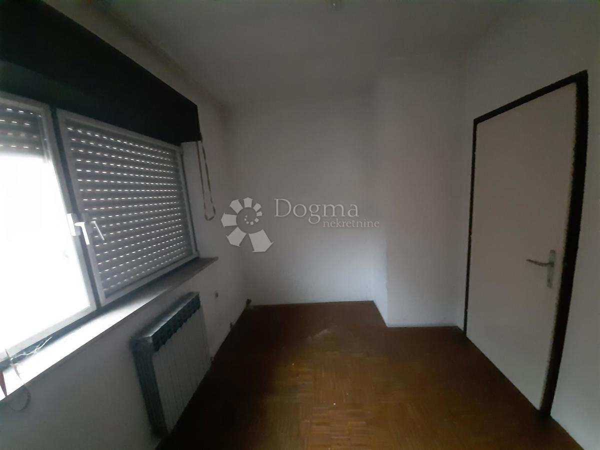 Hiša Sesvete, 250m2