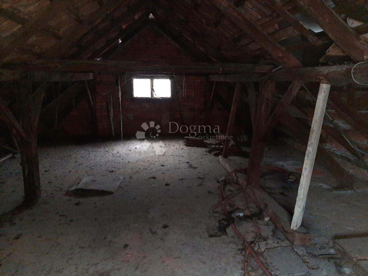 Hiša Sesvete, 250m2