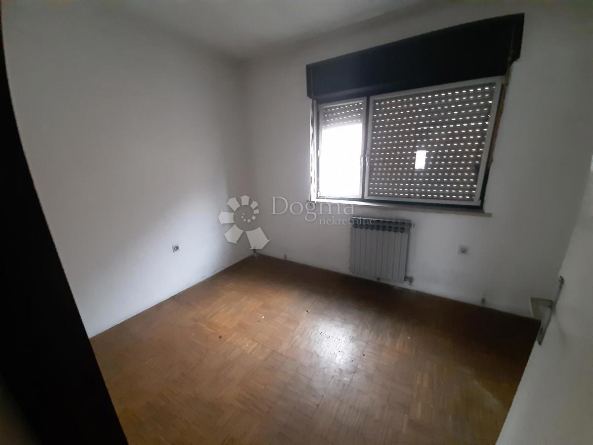 Hiša Sesvete, 250m2