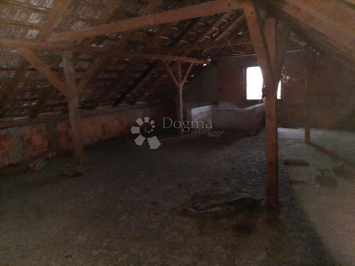 Hiša Sesvete, 250m2