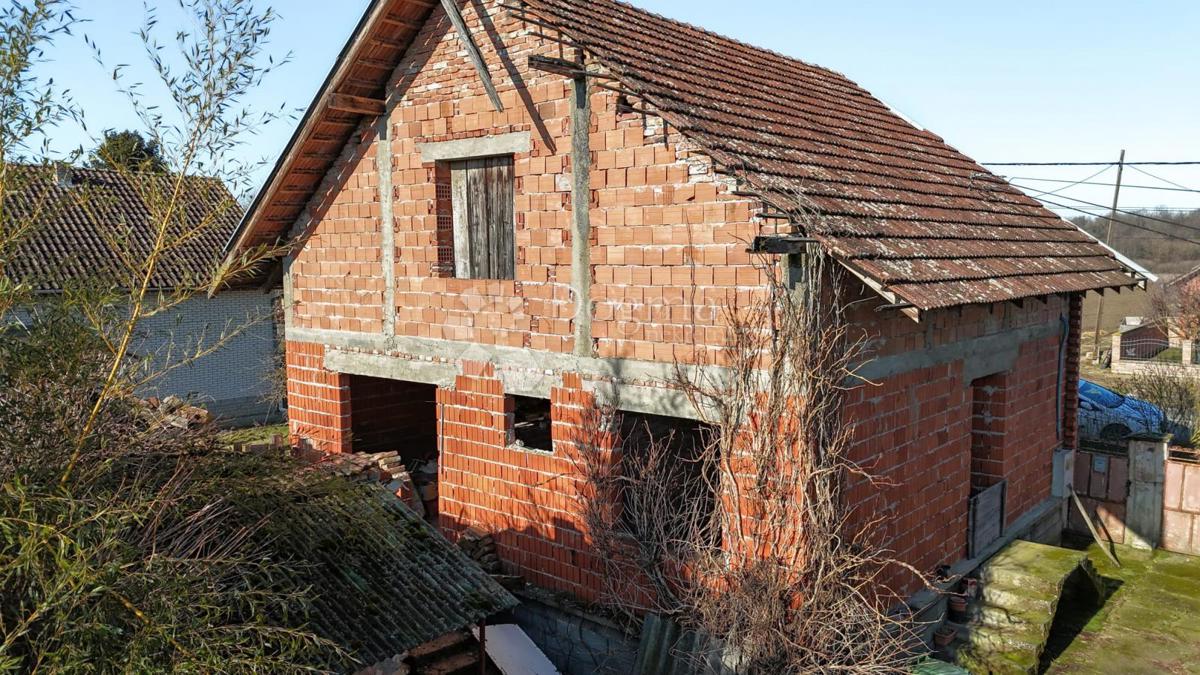 Hiša Čokadinci, Čepin, 128m2