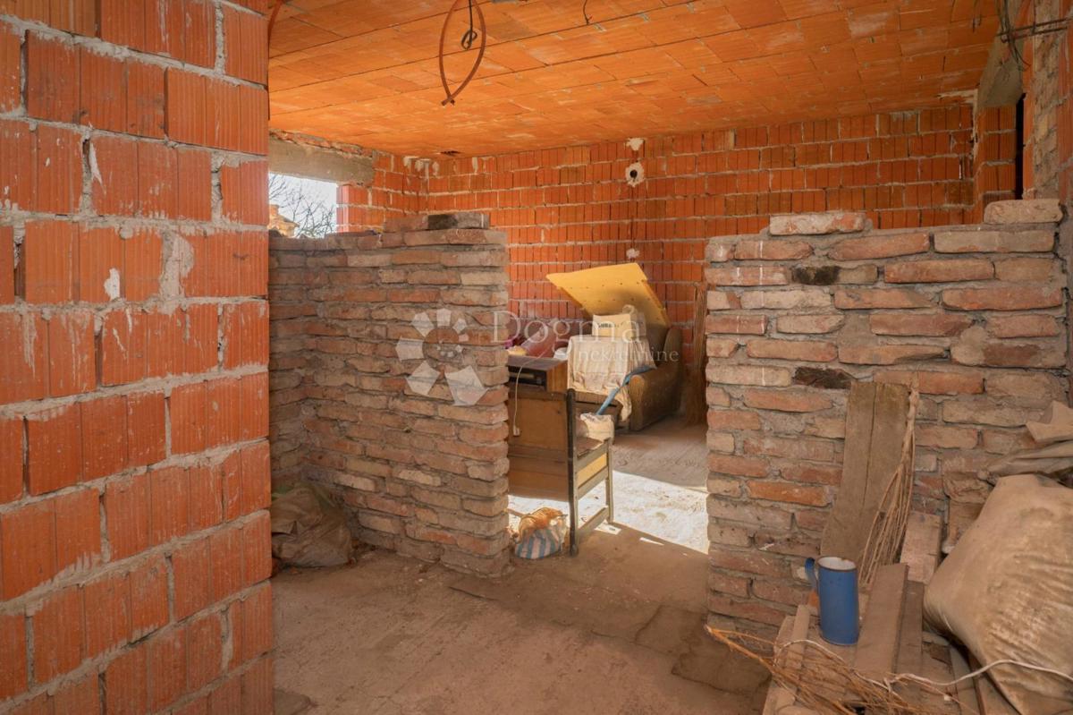 Hiša Čokadinci, Čepin, 128m2