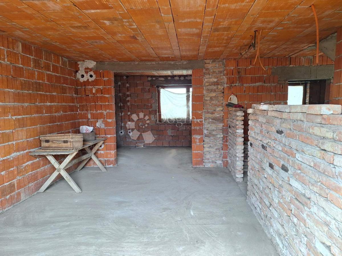 Hiša Čokadinci, Čepin, 128m2