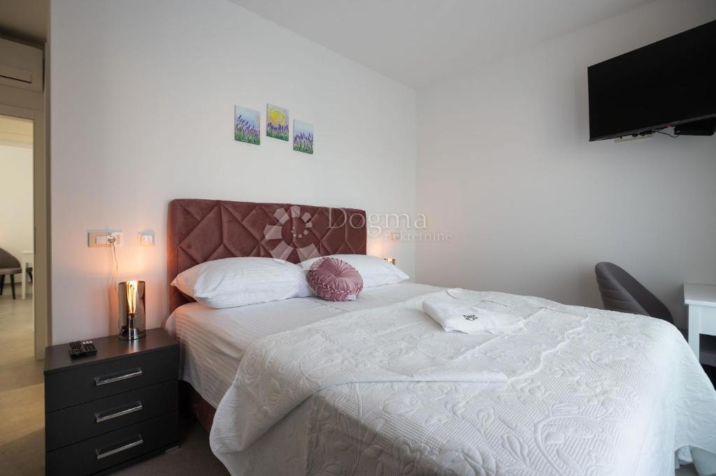 Hiša Sukošan, 160m2