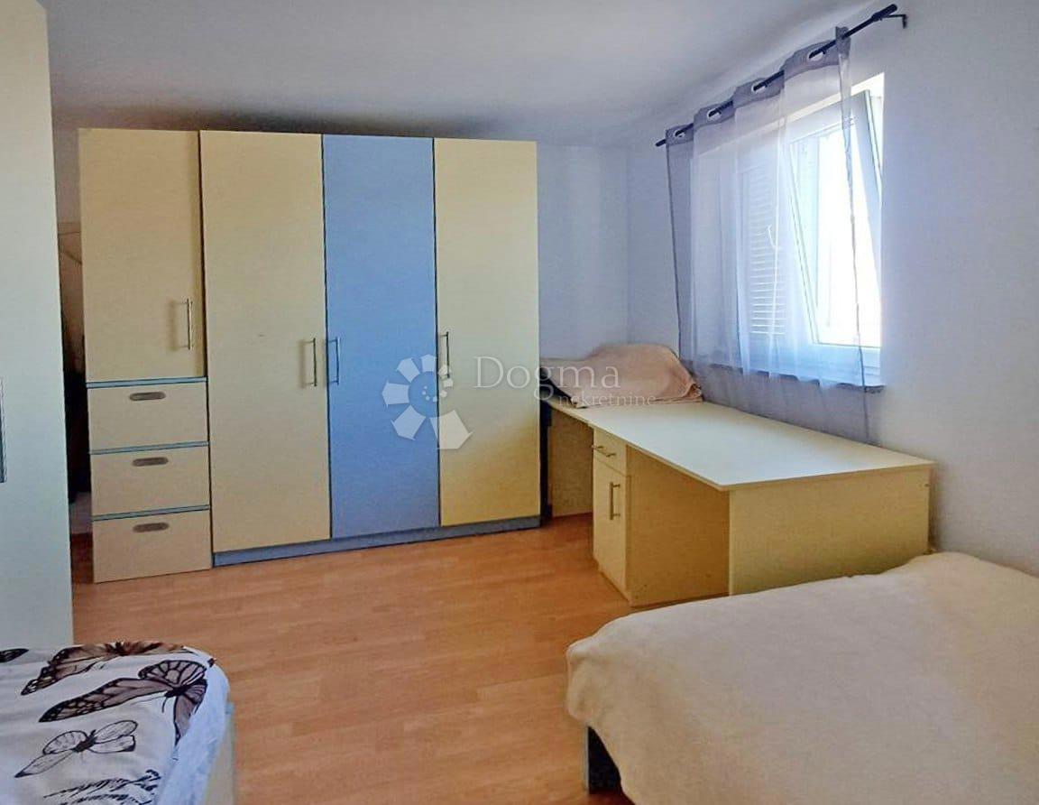 Stanovanje Poreč, 55m2