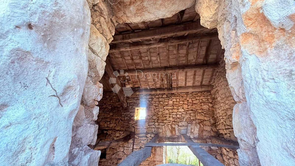 Hiša Nedešćina, Sveta Nedelja, 90m2