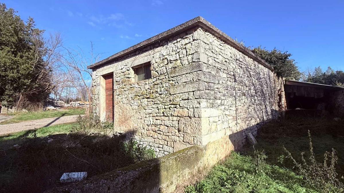 Hiša Nedešćina, Sveta Nedelja, 90m2