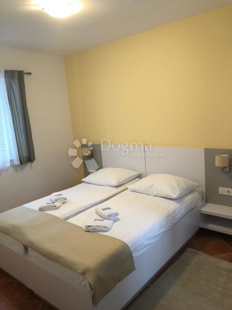 Hiša Medulin, 144,53m2