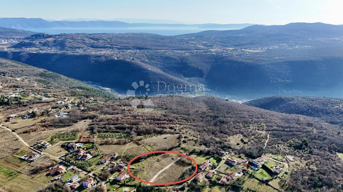 Zazidljivo zemljišče Cere, Sveta Nedelja, 966m2