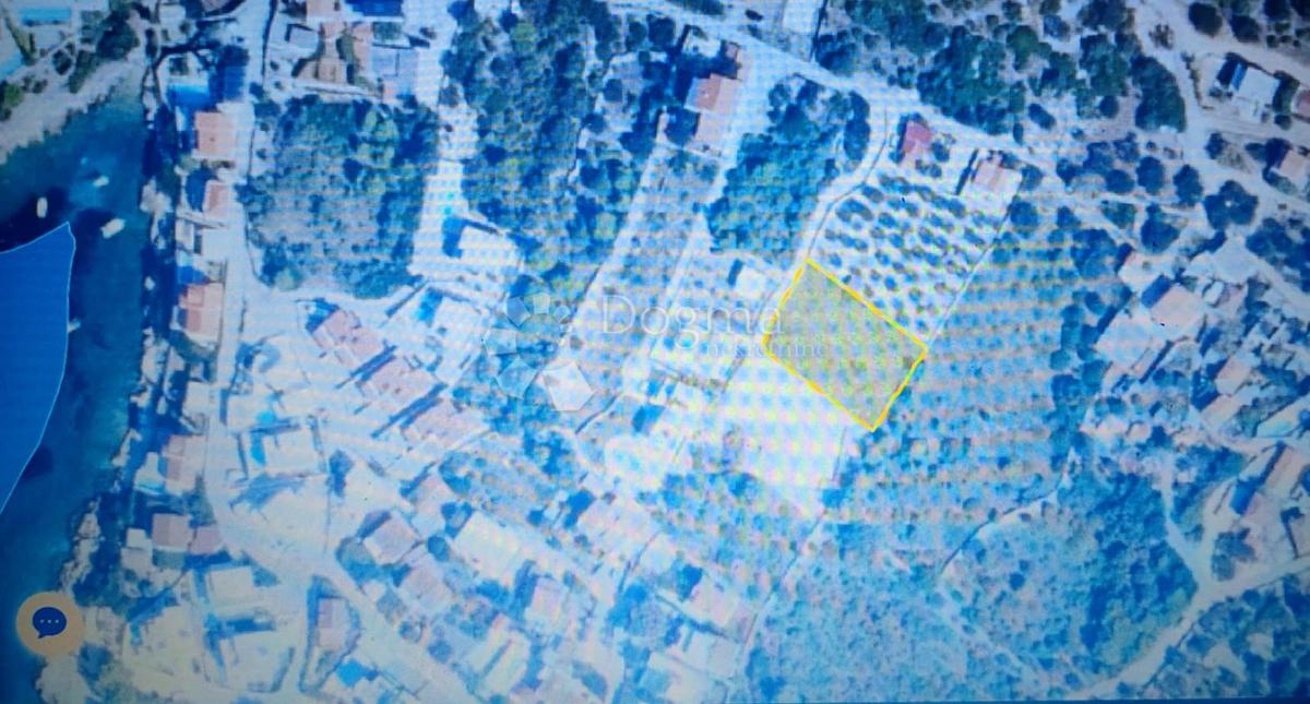 Zazidljivo zemljišče Ražanj, Rogoznica, 1.033m2