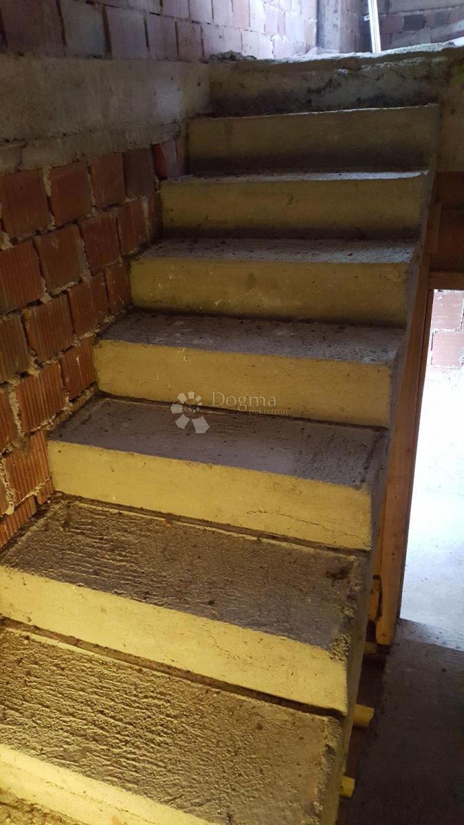 Hiša Gerovo, Čabar, 92m2