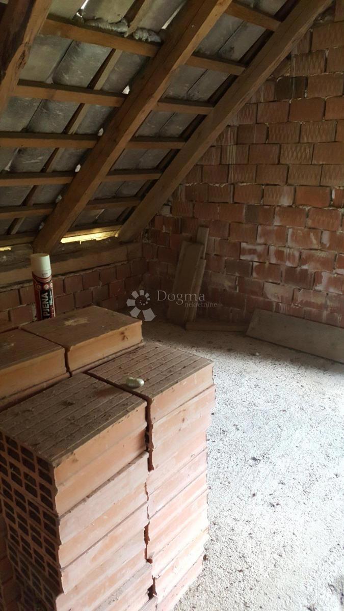 Hiša Gerovo, Čabar, 92m2