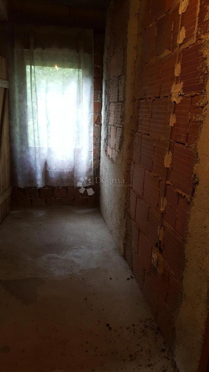 Hiša Gerovo, Čabar, 92m2