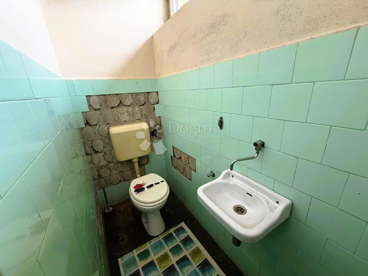 Hiša Šemovec, Trnovec Bartolovečki, 484m2