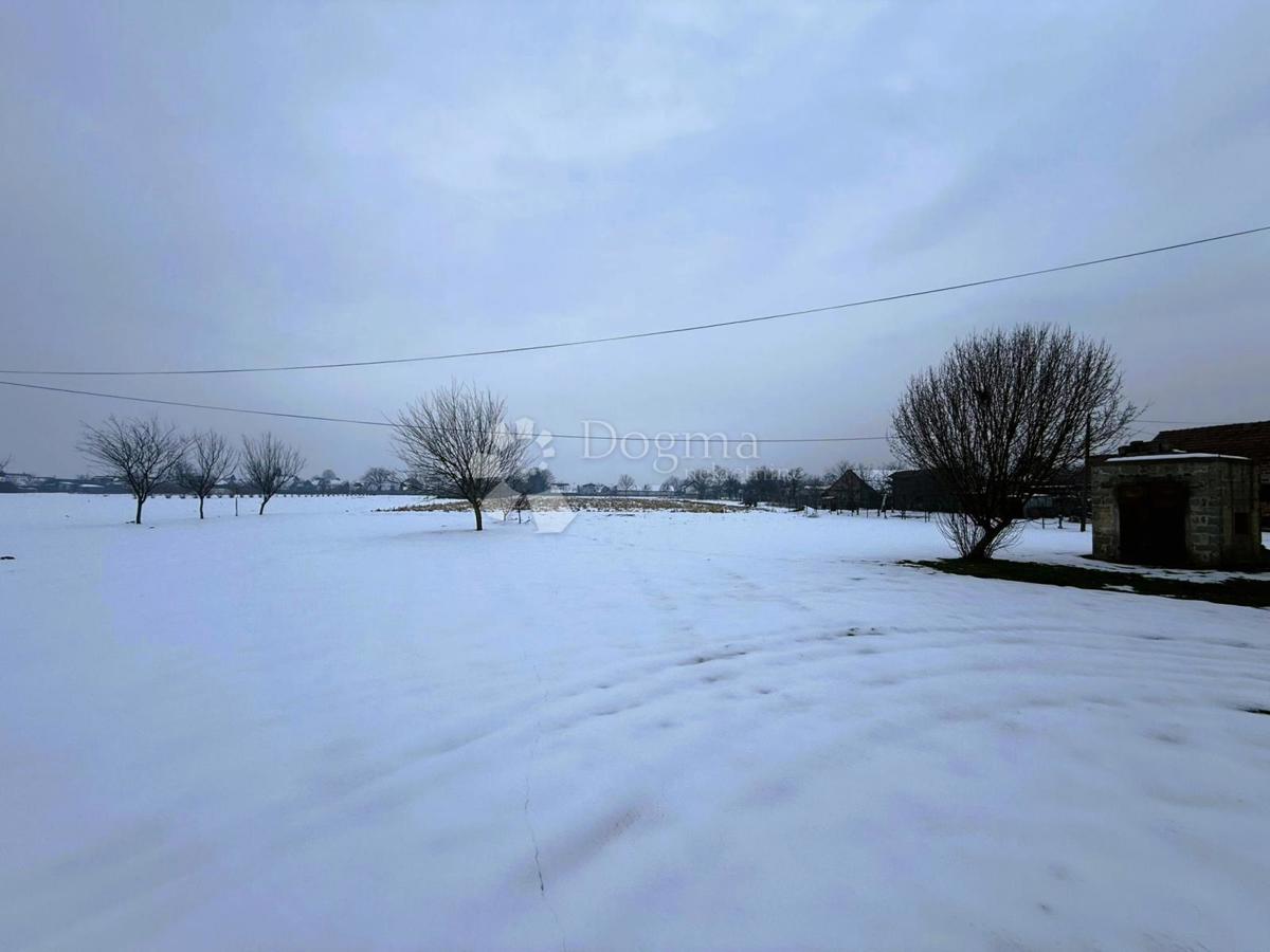 Hiša Šemovec, Trnovec Bartolovečki, 484m2