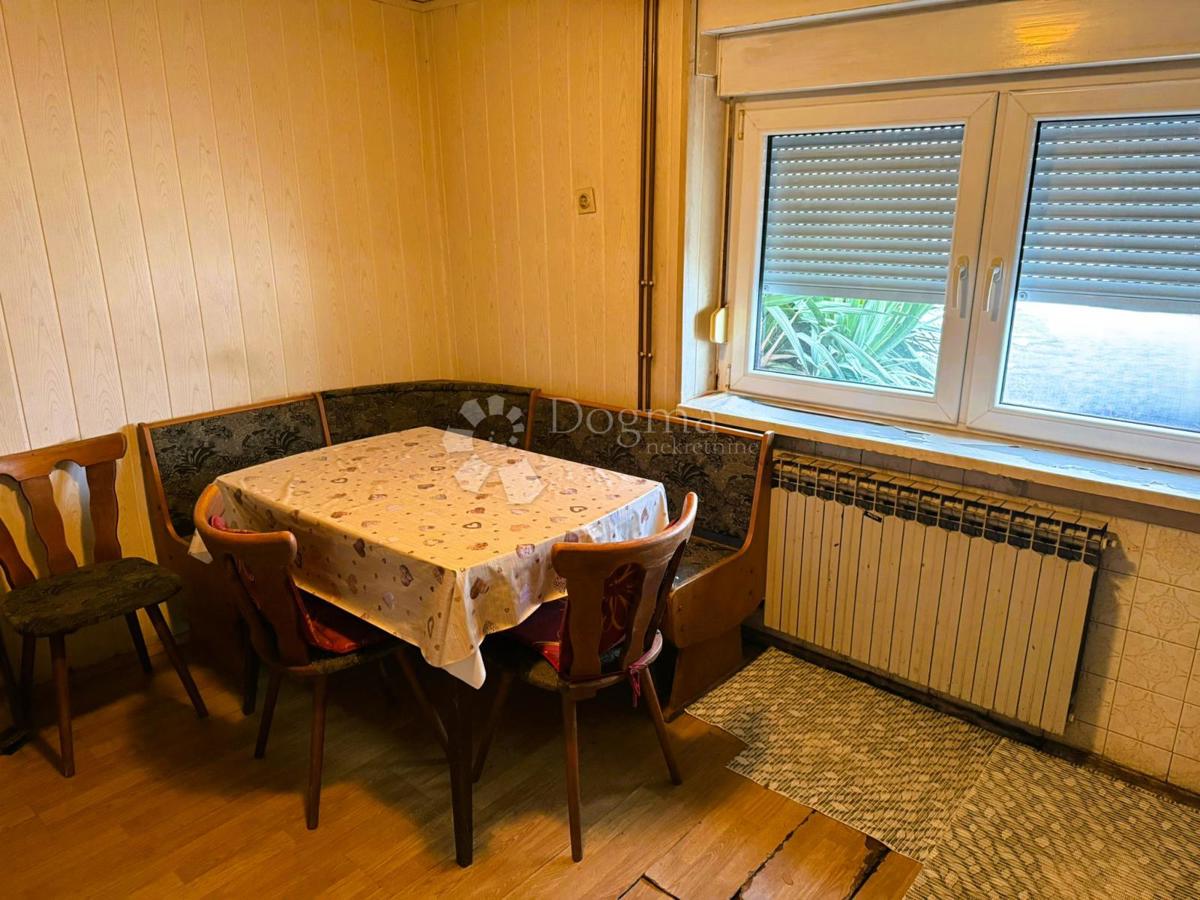 Hiša Šemovec, Trnovec Bartolovečki, 484m2