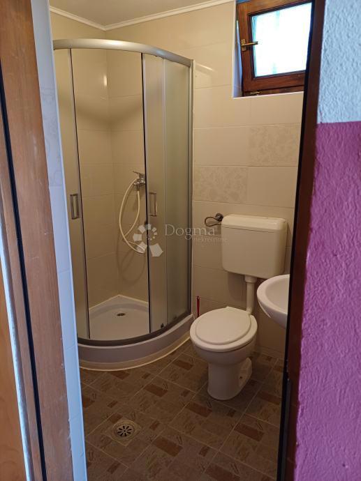 Hiša Gornja Glina, Slunj, 160m2