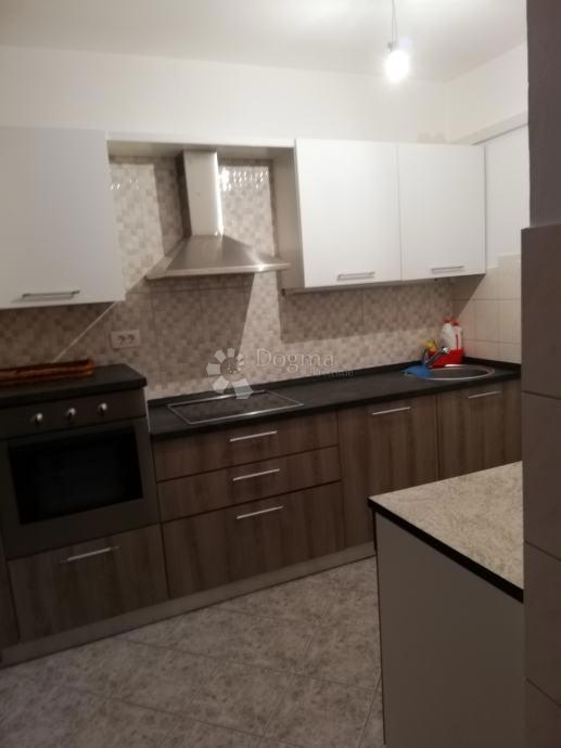 Hiša Gornja Glina, Slunj, 160m2