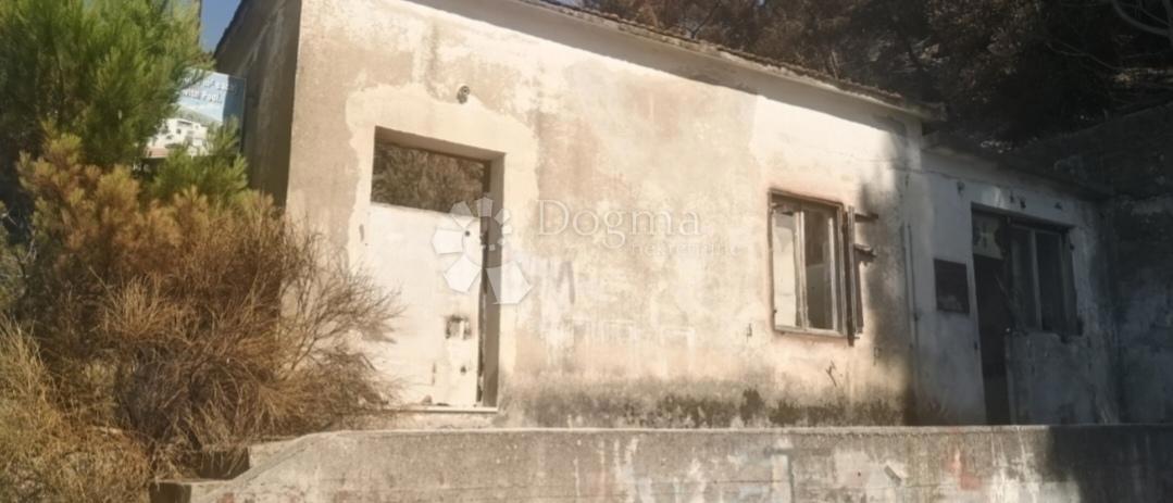 Hiša Pisak, Omiš, 80m2