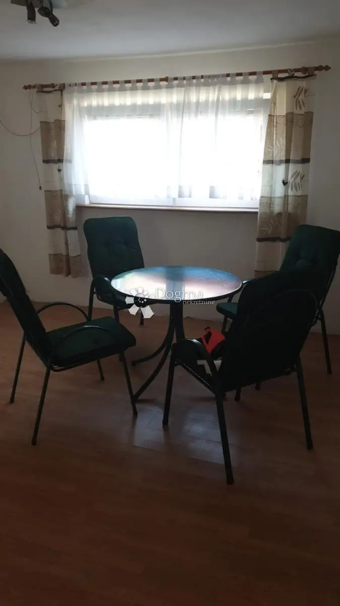 Hiša Stružec, Popovača, 61m2