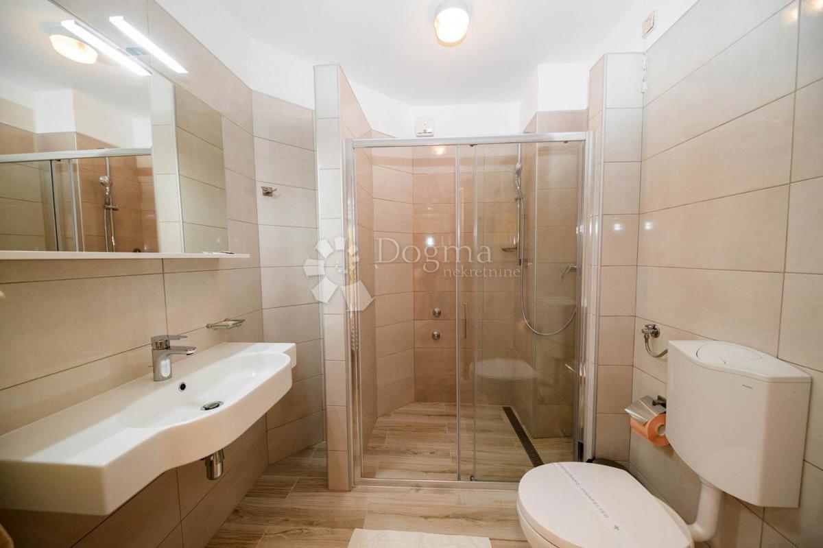 Riviera Crikvenica, hotel v bližini morja