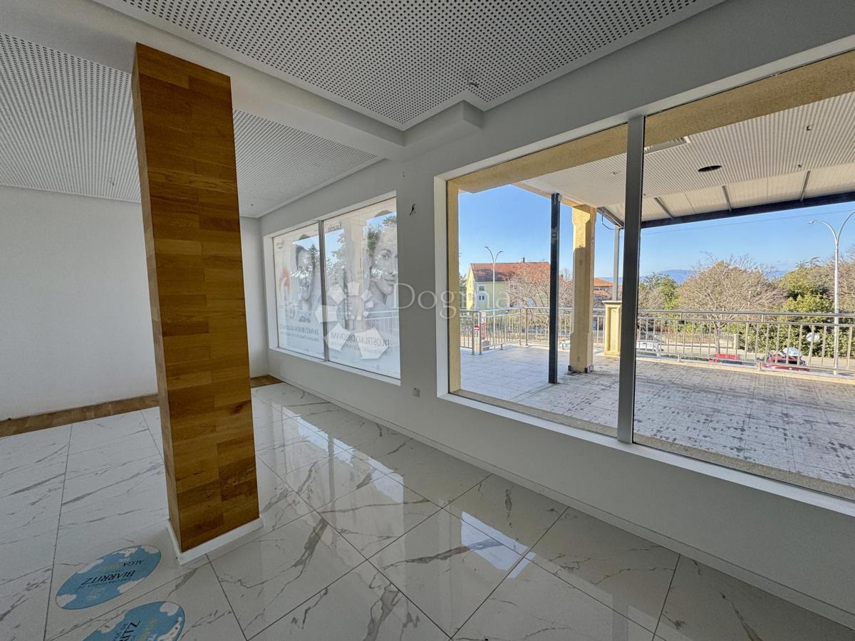 Poslovni prostor Krk, 244m2