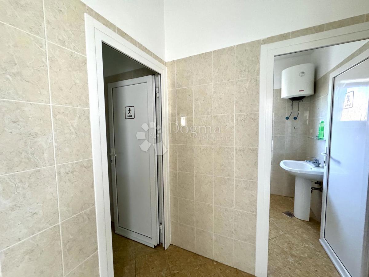 Poslovni prostor Krk, 244m2