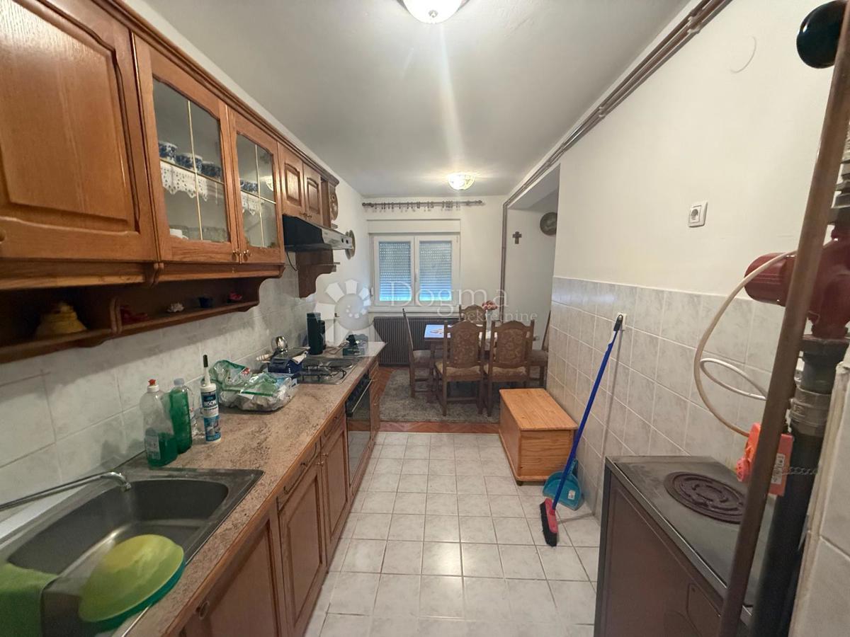 Stanovanje Lički Osik, Gospić - Okolica, 67m2