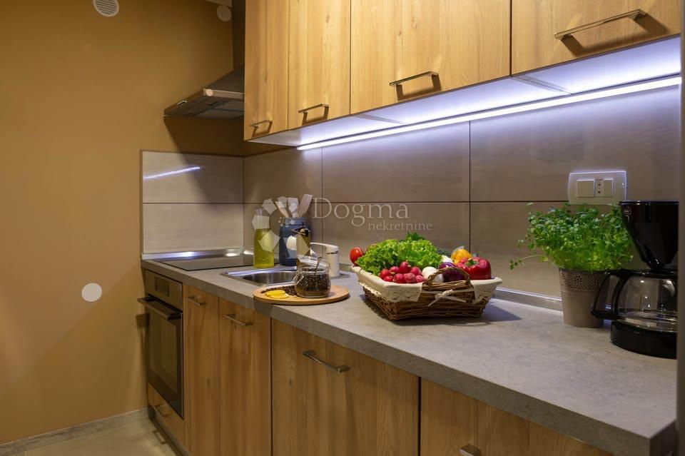 Hiša Otočac, 120m2