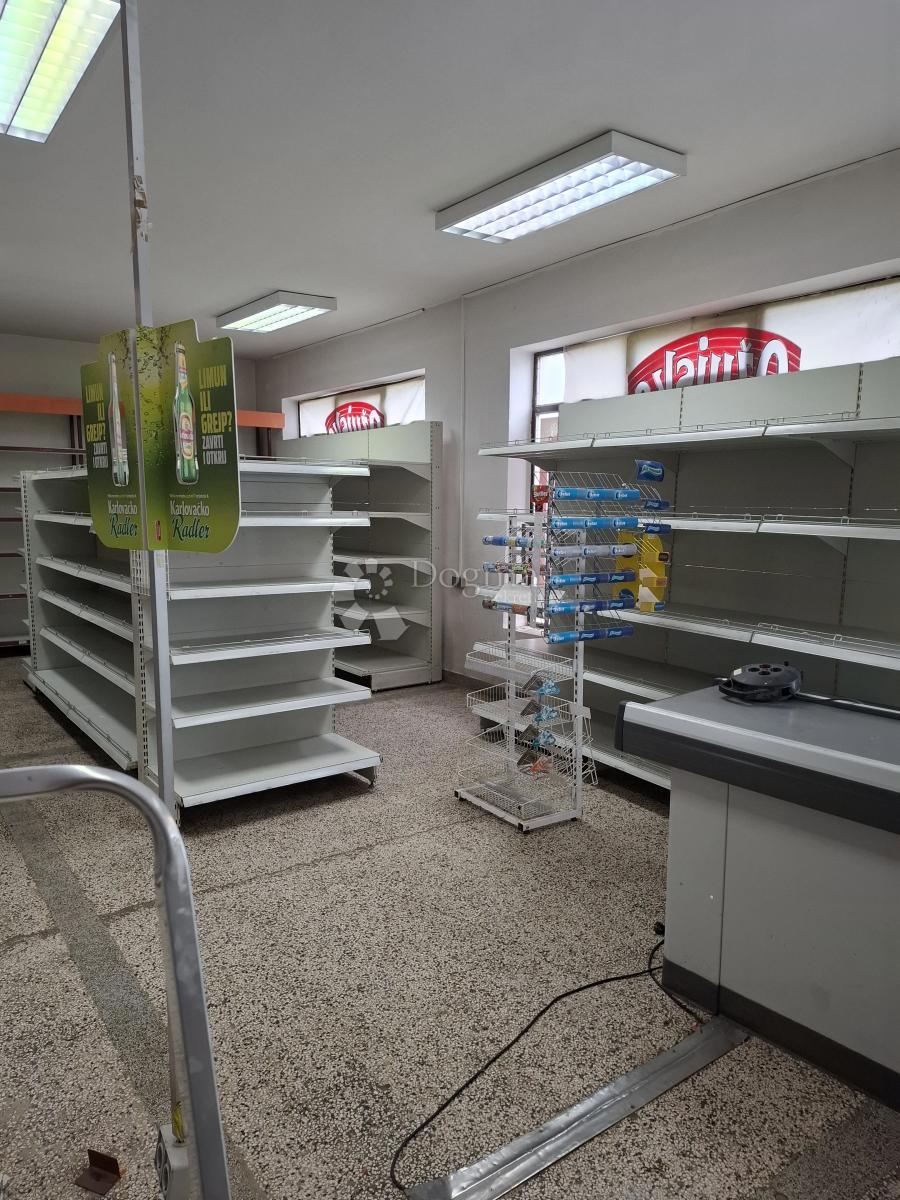 Poslovni prostor Centar, Gospić, 120m2