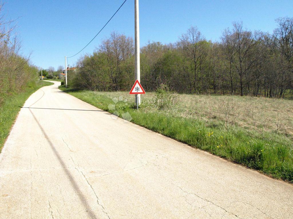 Zazidljivo zemljišče Želiski, Barban, 5.000m2