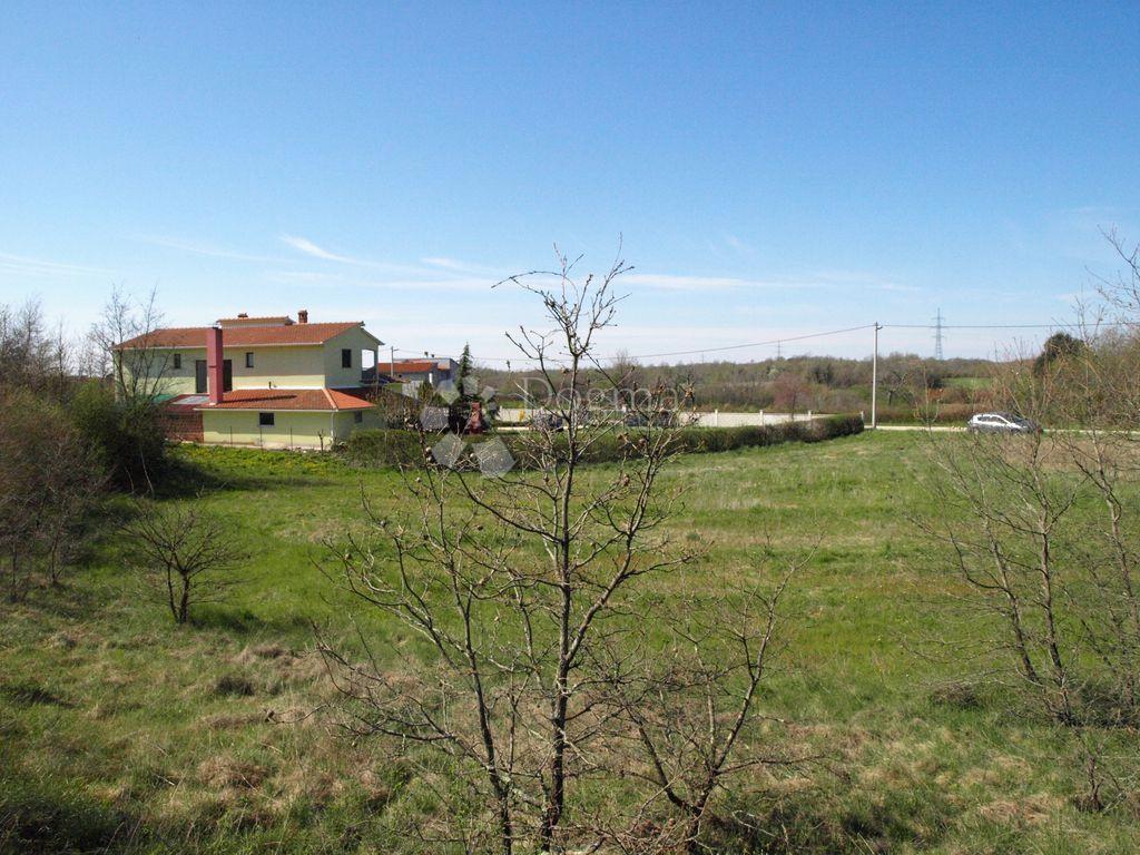 Zazidljivo zemljišče Želiski, Barban, 5.000m2