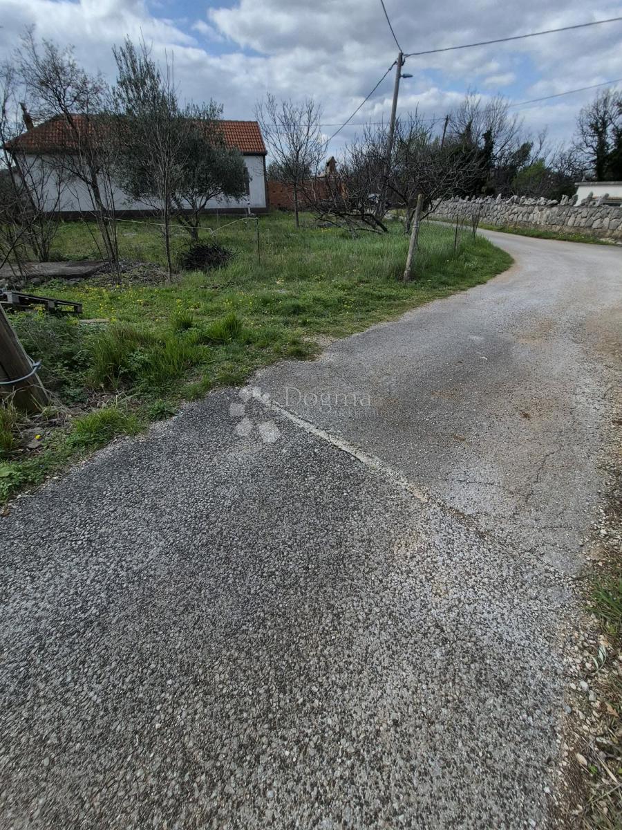 Kmetijsko zemljišče Seline, Starigrad, 537m2