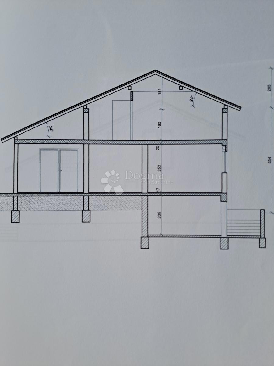 Hiša Gvozd, 245,41m2
