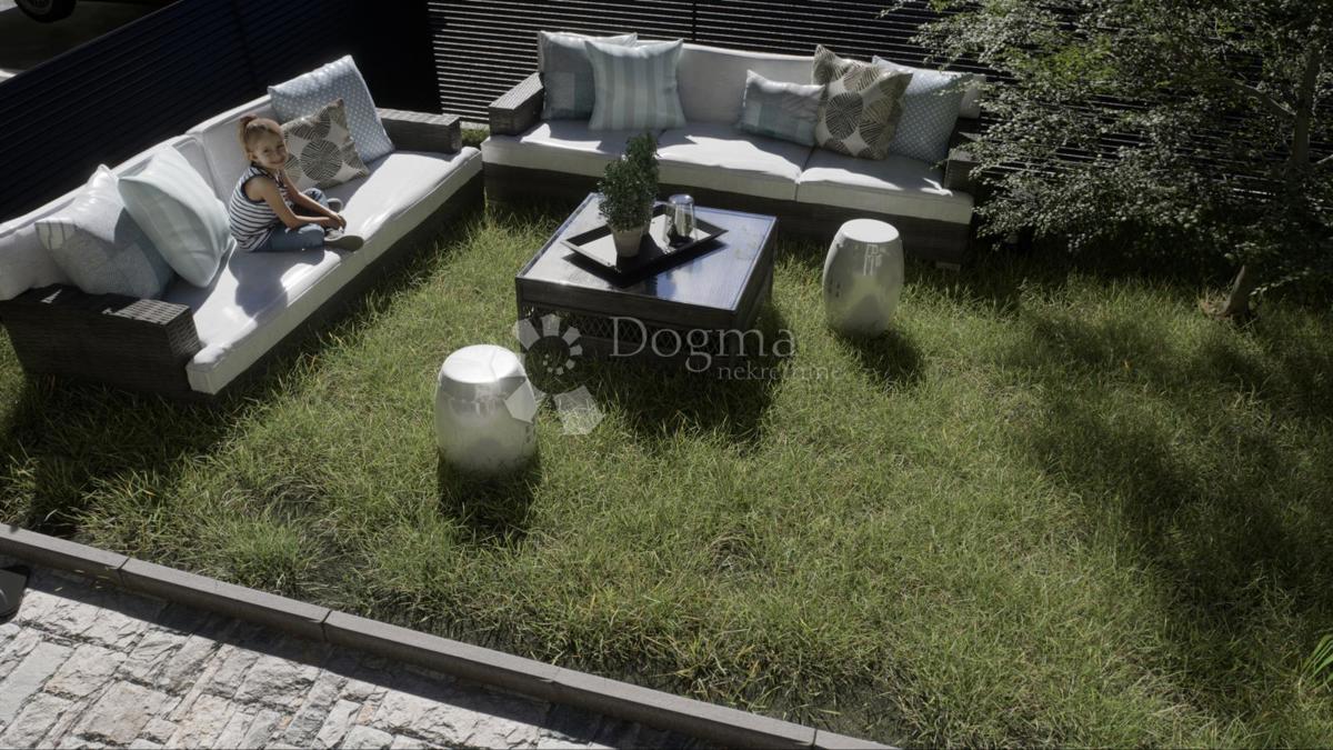 Hiša Poreč, 104,58m2